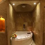 Abu Hayat Cave 3* Ortahisar