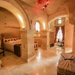 Abu Hayat Cave