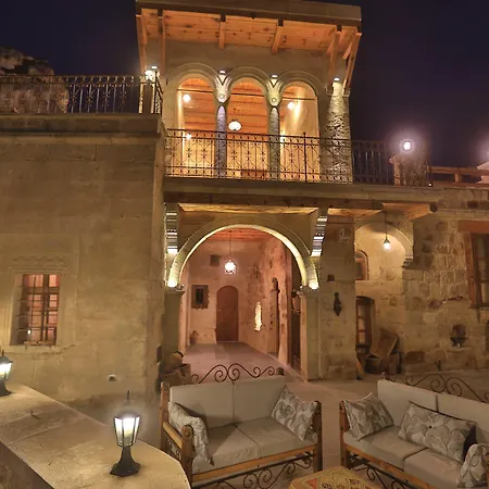 Abu Hayat Cave
