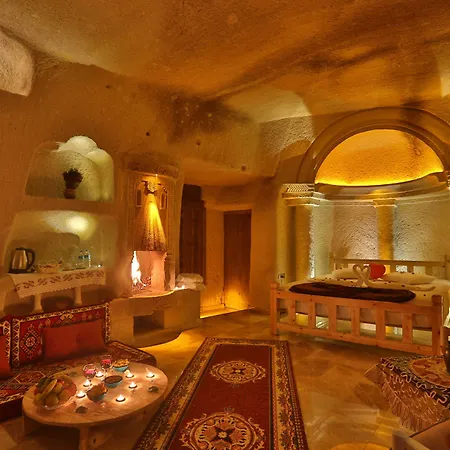 Abu Hayat Cave Hotel