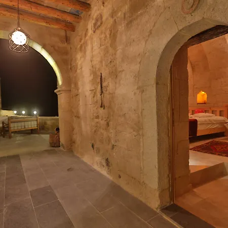 Abu Hayat Cave