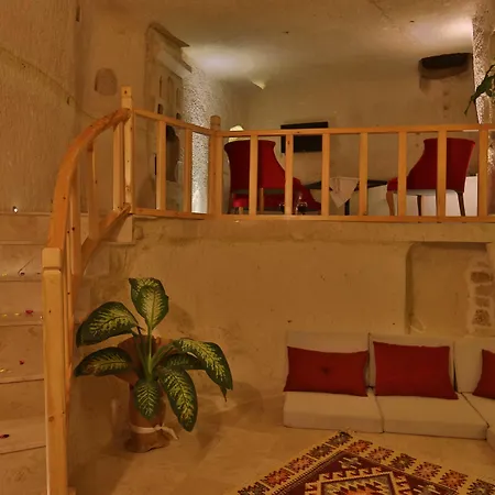 Abu Hayat Cave 3*