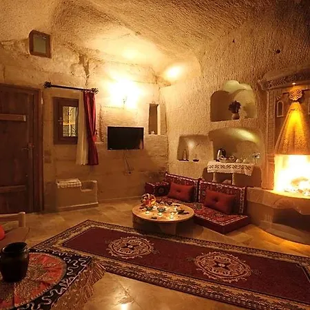 Abu Hayat Cave 3*