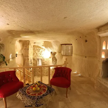 Abu Hayat Cave Hotel