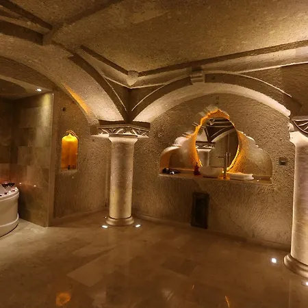 Hotel Abu Hayat Cave