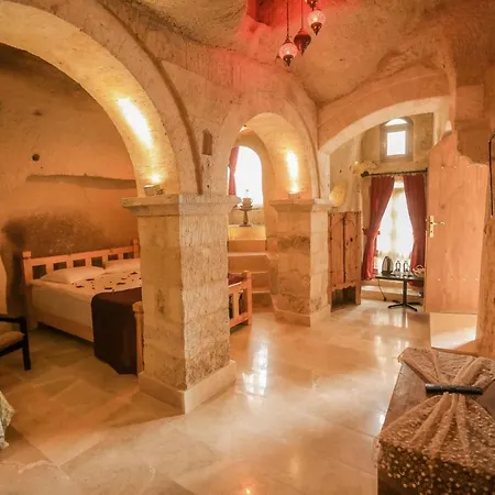 Abu Hayat Cave