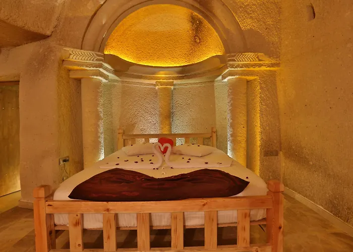 Abu Hayat Cave Ortahisar