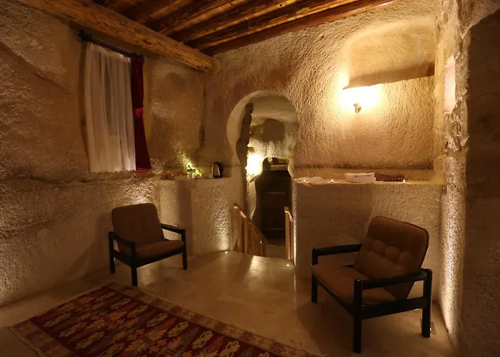 Abu Hayat Cave Hotel 3*