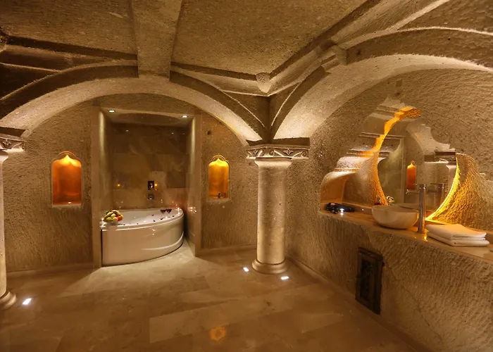 Hotel Abu Hayat Cave