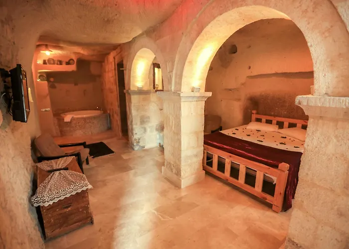 Abu Hayat Cave Otel