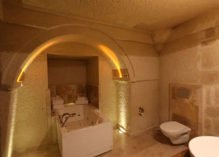 Abu Hayat Cave Otel