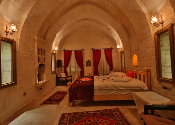 Hotel Abu Hayat Cave 3*